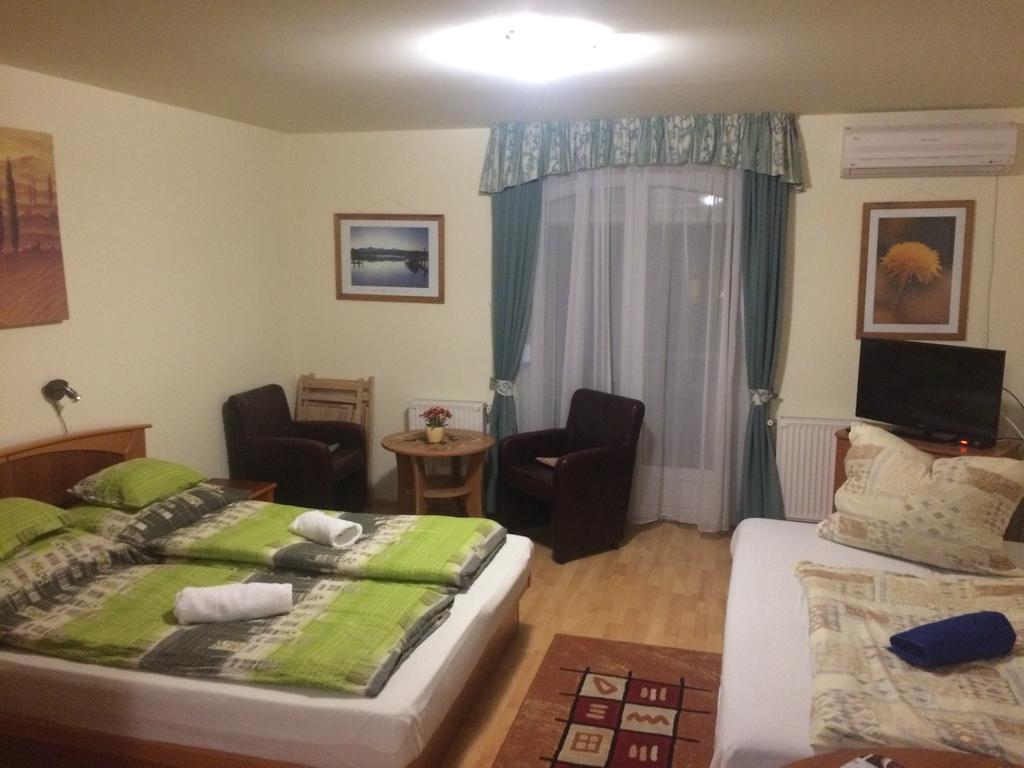 City Center Apartments Hévíz 外观 照片