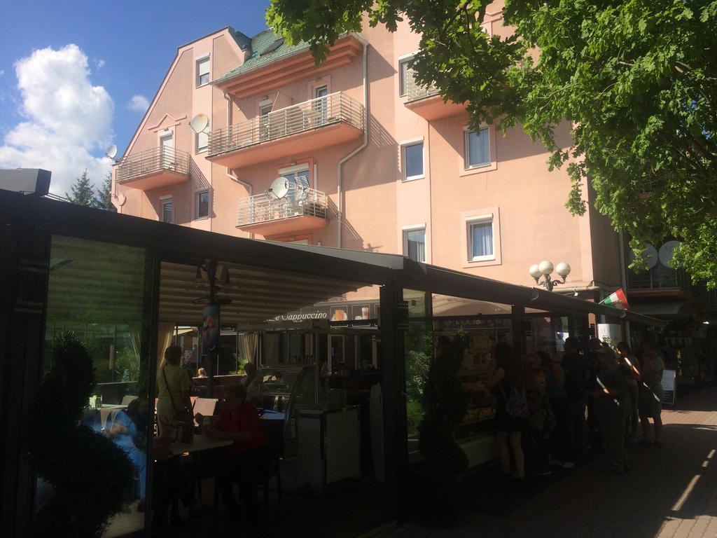 City Center Apartments Hévíz 外观 照片